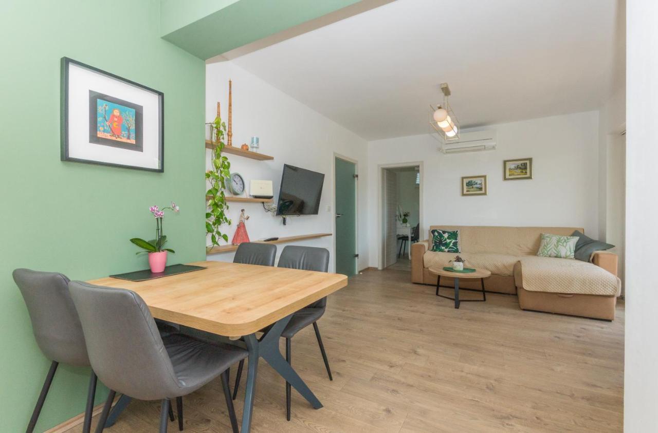 Adria Krk Apartment Крк Екстер'єр фото