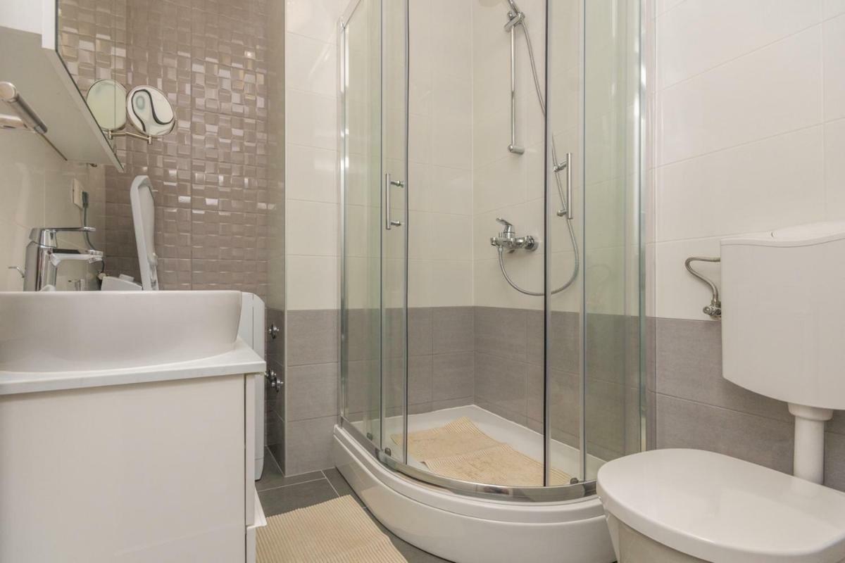 Adria Krk Apartment Крк Екстер'єр фото